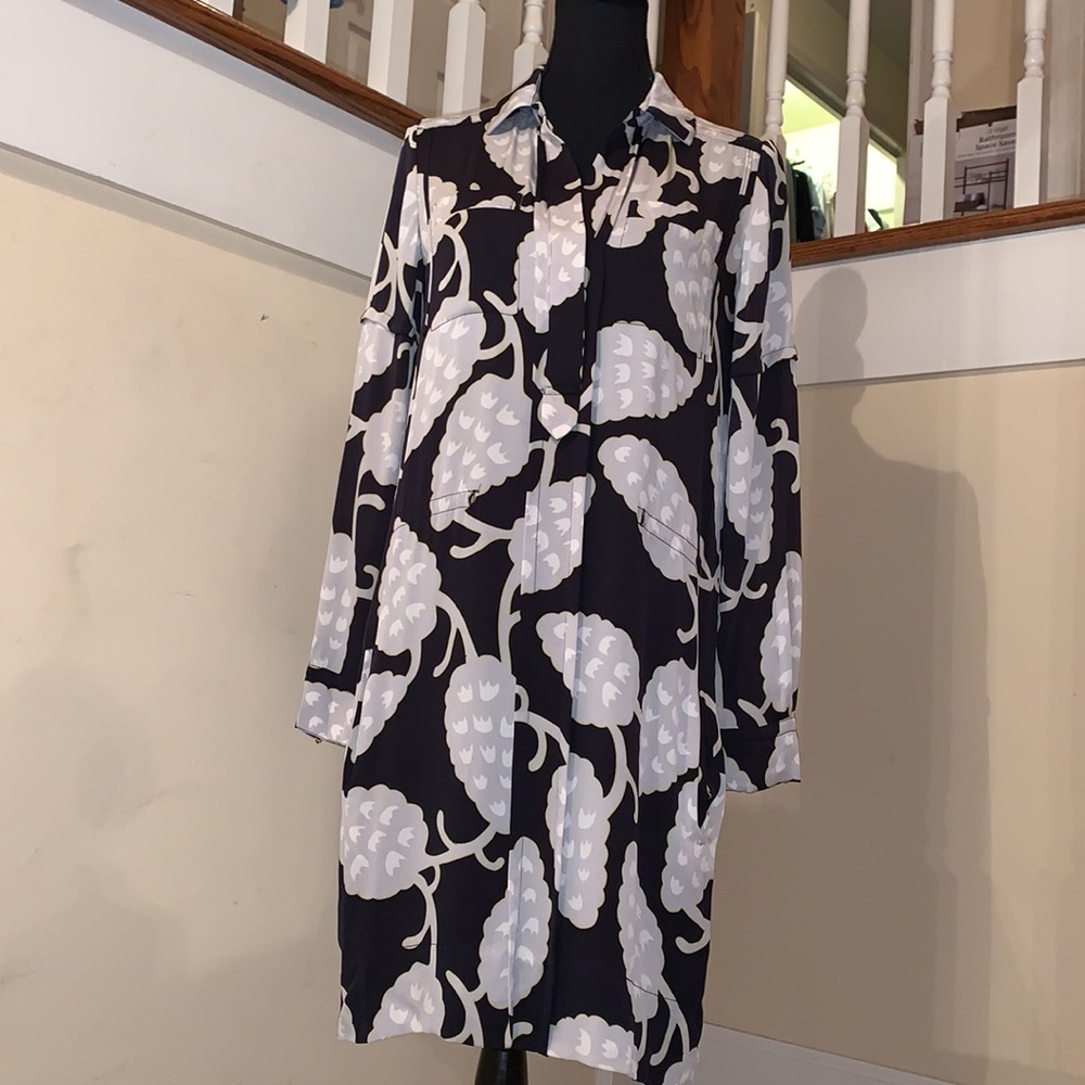Diane Von Furstenburg Taya Silk Dress. Excellent Pre Owned.